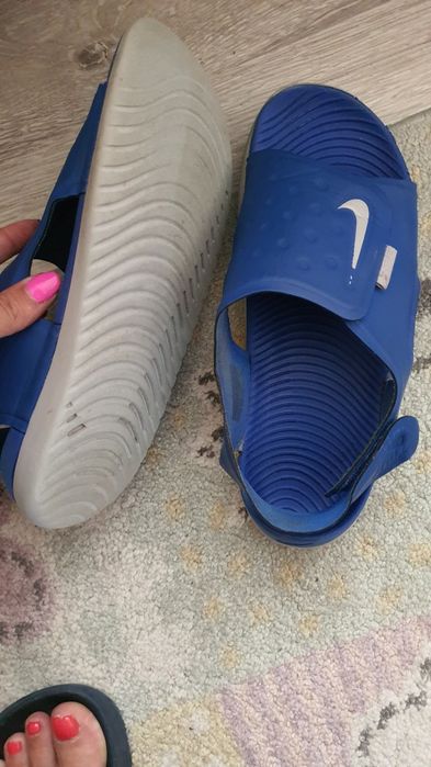 Сандали Nike 37 номер