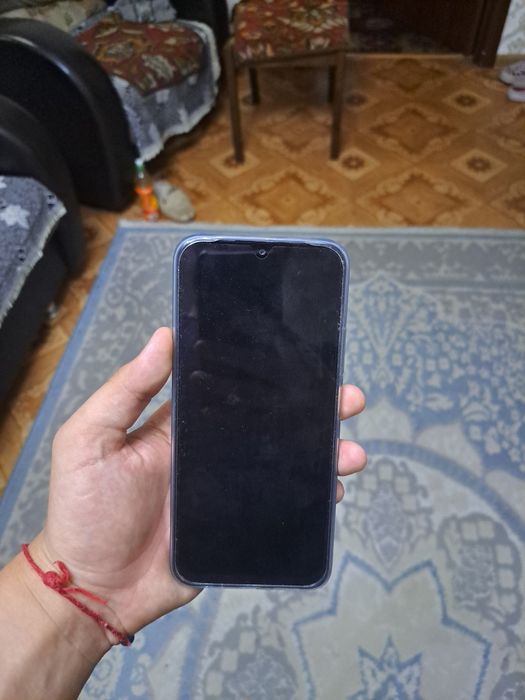 Продам запечатанный телефон