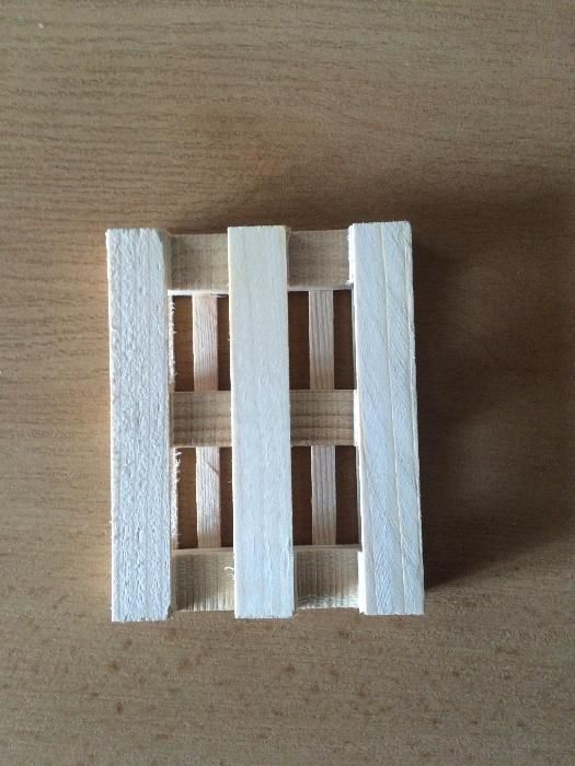 Мини палет за декорация