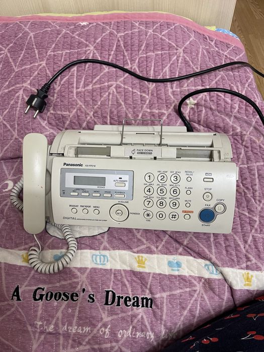 продам факс panasonic KX-FP218