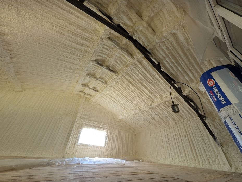 Izolație profesională cu spumă poliuretanică – SpumaTerm