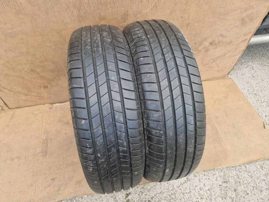 2 Bridgestone R17 235/65 Летни гуми  DOT2022