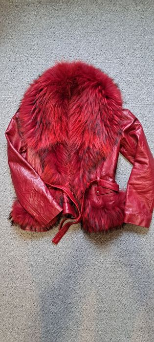 Geaca piele naturala cu guler din blana de vulpe