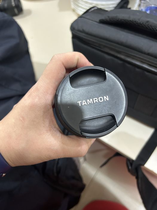 Обьектив продам таморон 18-300