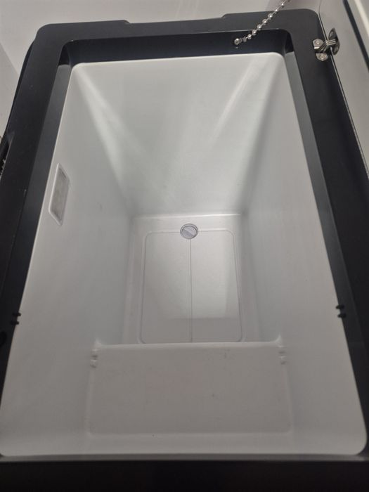 Frigider auto cu compresor Denise Network 50 l