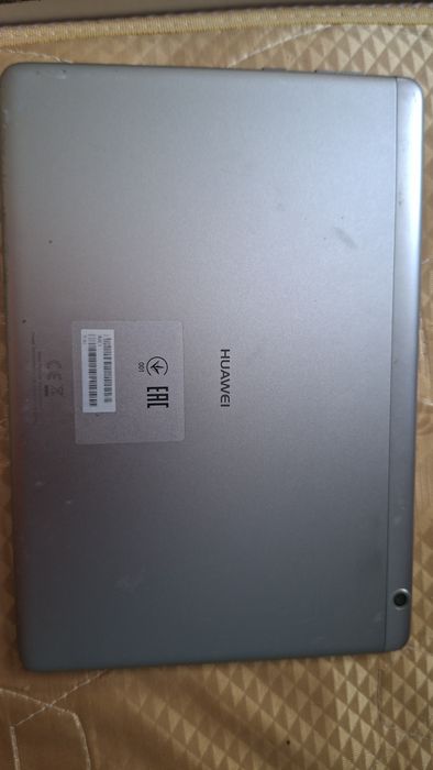 планшет Huawei MediaPad T3 10