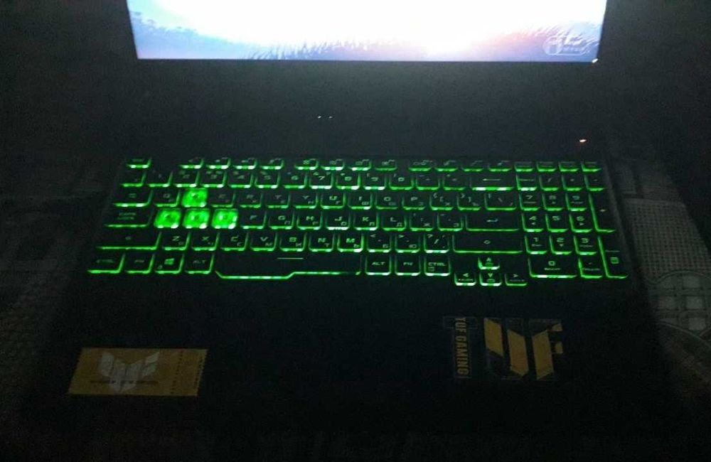 ASUS TUF Gaming 144Hz | i5-10300H | GTX 1650 | 16GB RAM | SSD 512GB