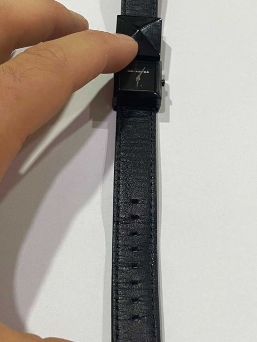 Продавам Дамски Часовник Karl Lagerfeld