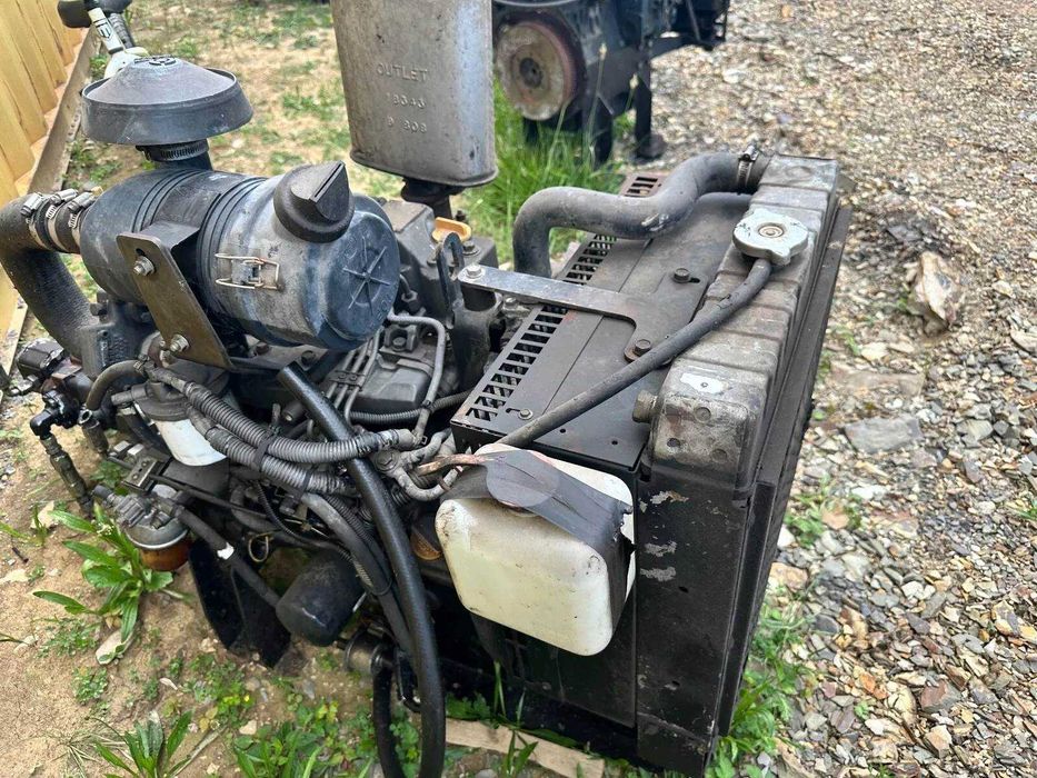 Motor diesel YANMAR, tip 3TNV88, 24kw, echipat complet