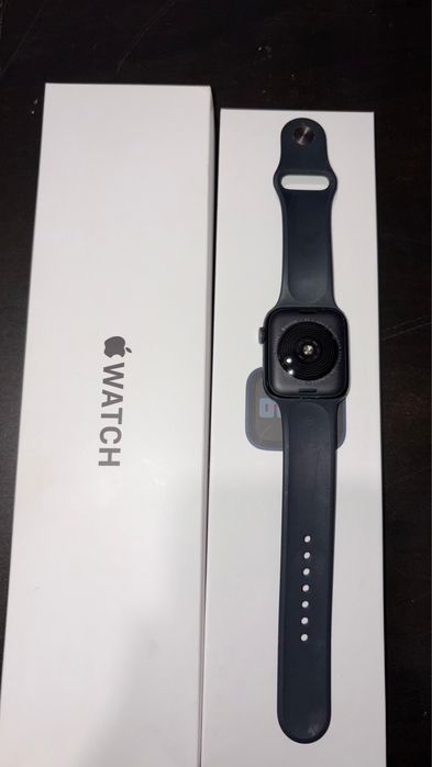 Apple Watch SE 2 Cellular