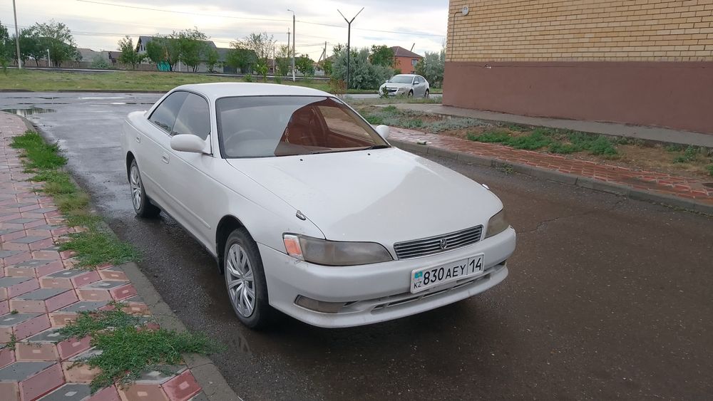 Продам машину Тойота Марк 2