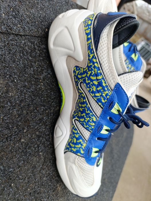 Adidas  Equipment 9.5uk