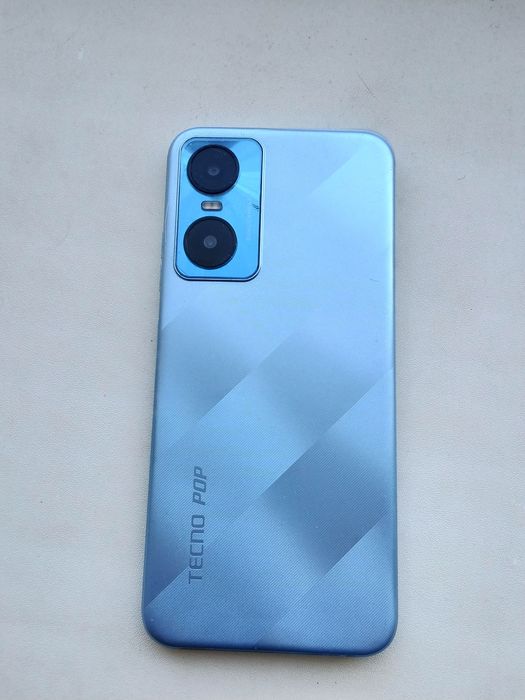 Продам сотовый телефон техно поп