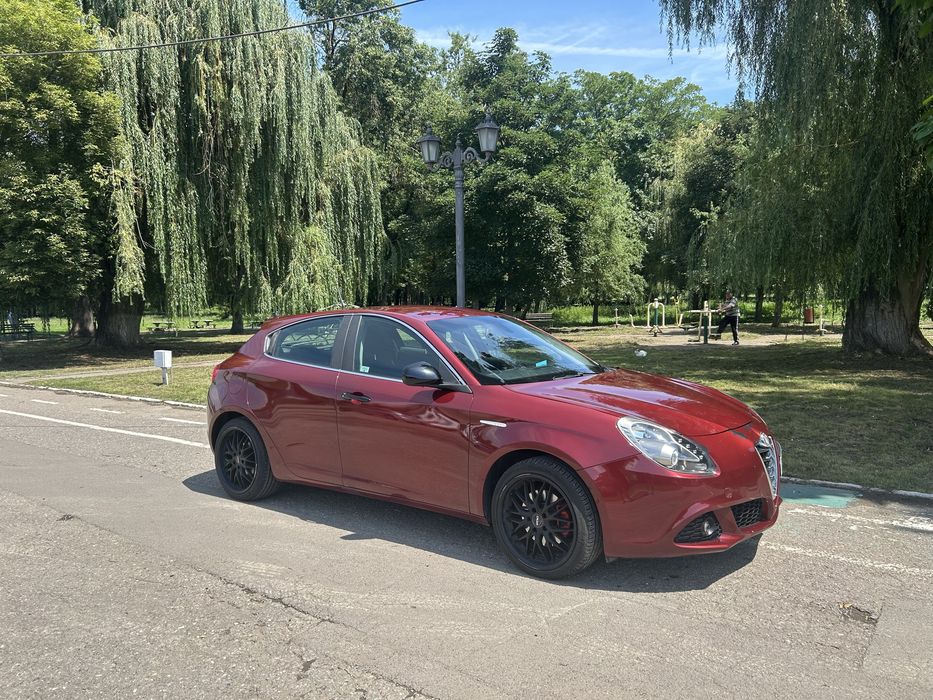 alfa romeo giullieta -VOLAN DREAPTA -inmatriculata