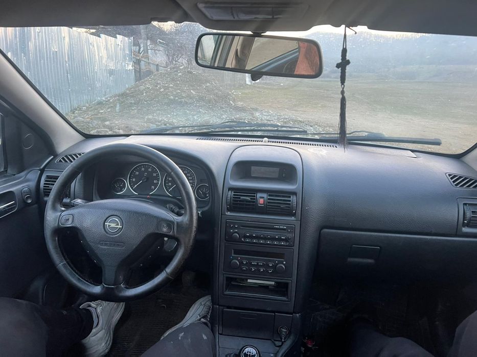 Vând schimb Opel asta g 2003 1.6 16v