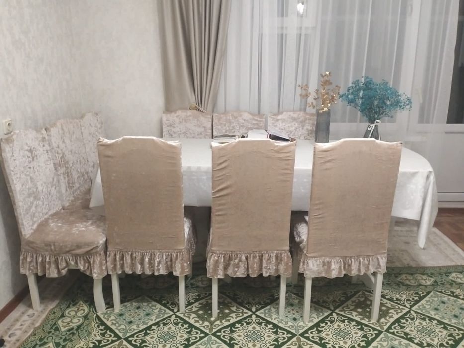 Продам стол со стульями