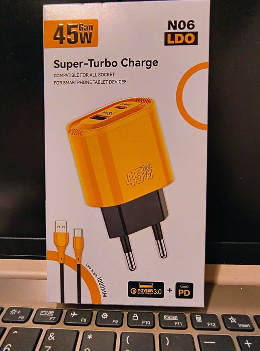 Incarcator super fast charger 45W GaN