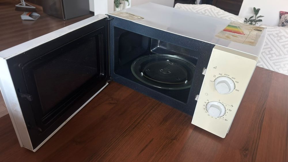 Микроволновая печка