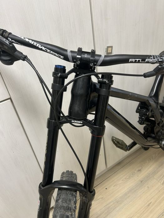 Вилка Rockshox Boxxer rc 2017