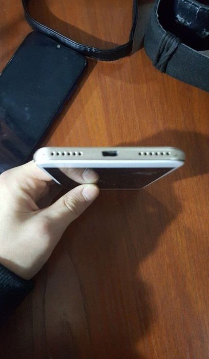 Redmi note 5a sotiladi