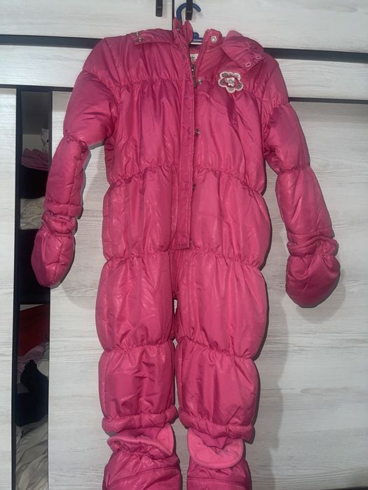 Продается комбинизон зимний с начесом 12 м.  80 см