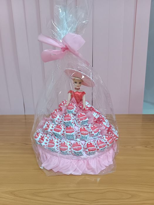 Сувениры ручной работы.