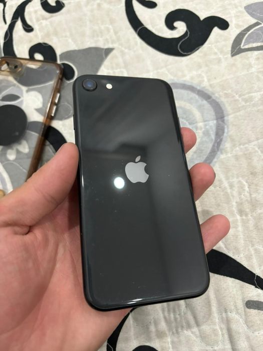 Продам/сатылады iPhone Se 2020 64gb