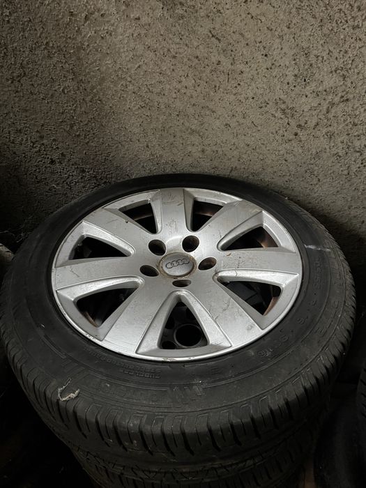 Jante aluminiu Audi 215/55/16 cu cauciucuri cu tot 700 Ron