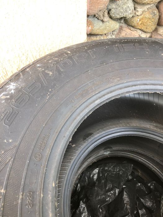 265 70 17 zimni gumi Nokian Suv 3 джип