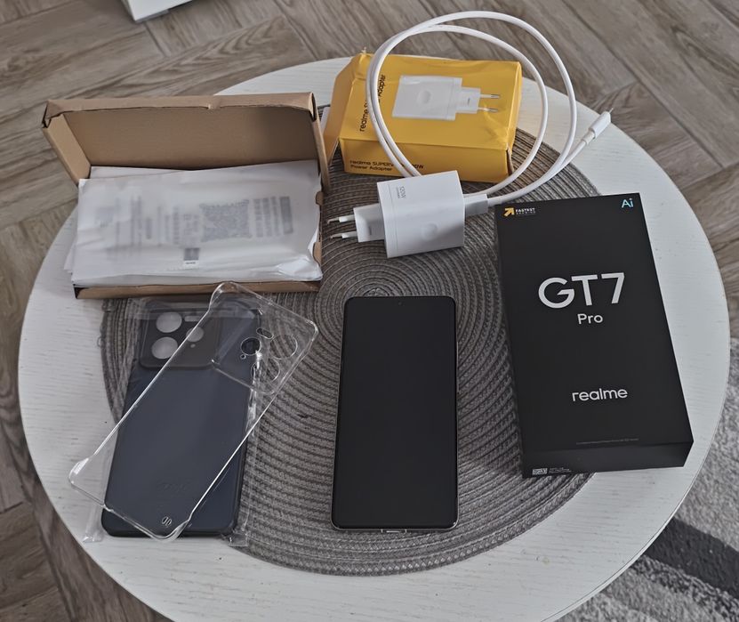 RealRealme GT 7 Pro 12GB RAM, 512GB, 6500 mAh