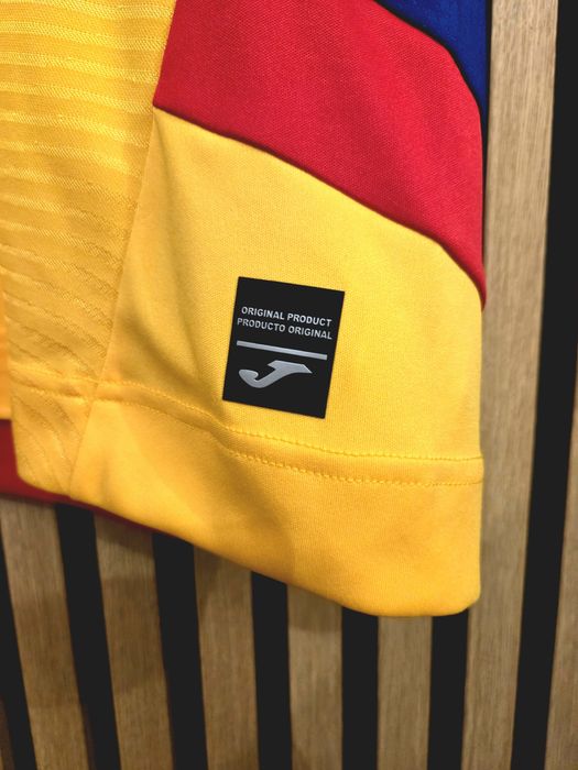 tricou naționala României, marimea L
joma, nepurtat, nou, cu eticheta
100% original