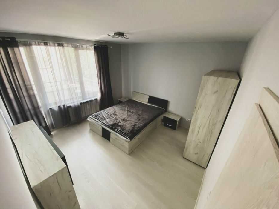 Продава се Двустаен апартамент в София, Борово - 74 кв.м за 1919 €/кв.м - Снимка #2