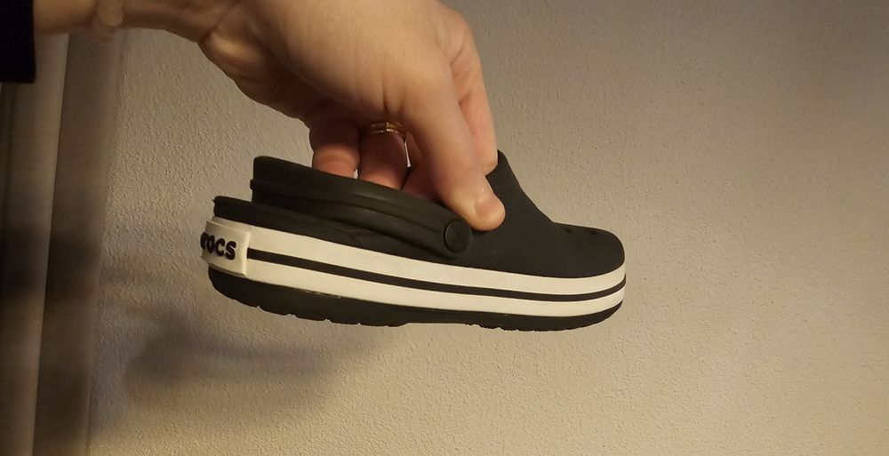 Saboti cu bareta slingback Crocband, Negru, 28-29