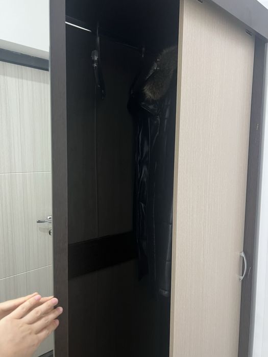 Шкаф для прихожий