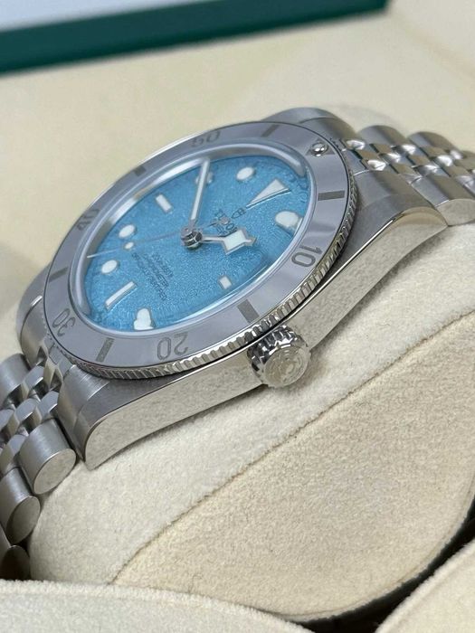 Tudor Black Bay Blue Lagoon Пълен Сет Гаранция