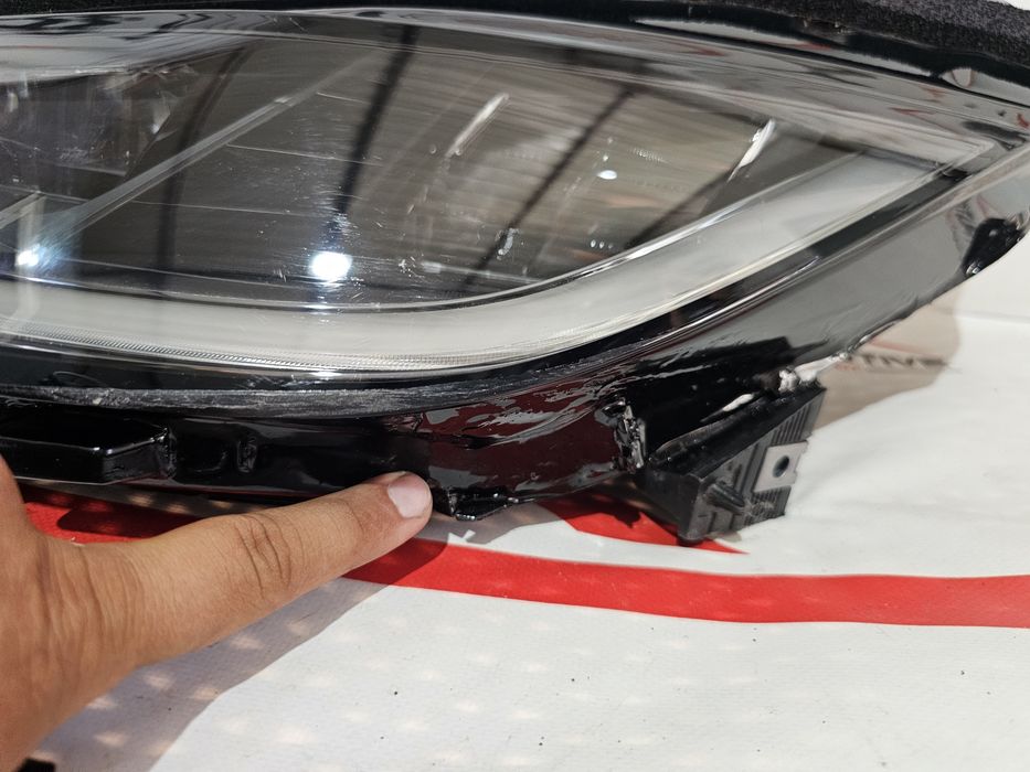 Set faruri led Tesla 3 Highland dupa 2023