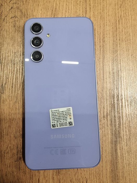 Продам телефон А54