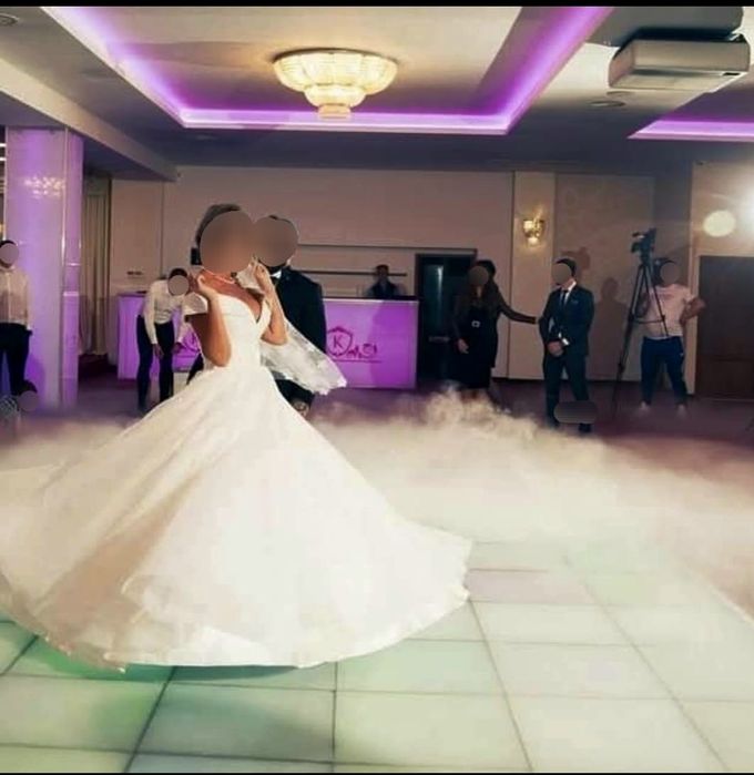 Rochie de mireasă de închiriat