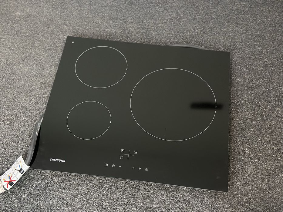 Варочная плита Samsung