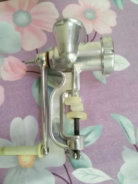 Мясорубка, сост отличное, всё работает, СССР, б/У