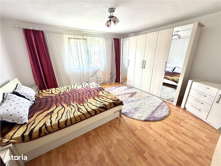 Casa De Vanzre | 4 Camere | 978 Mp Teren | Rosia | Bihor |