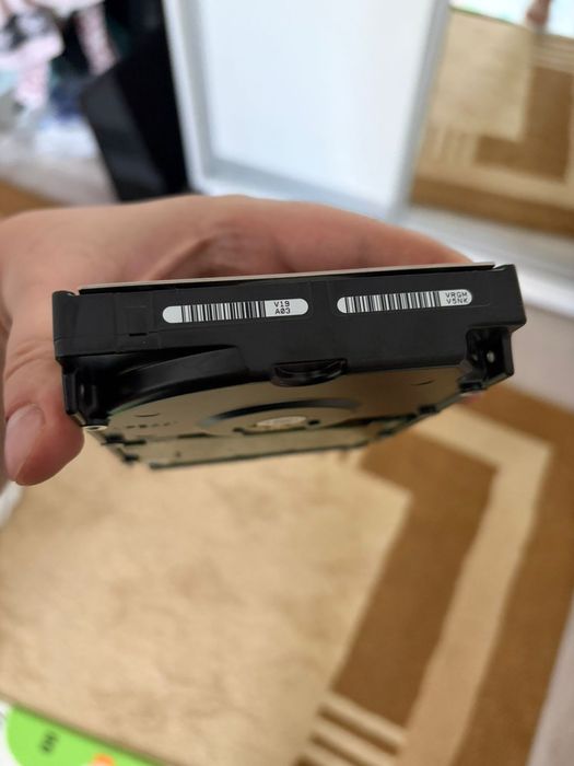 Продам жёсткий диск 8тб