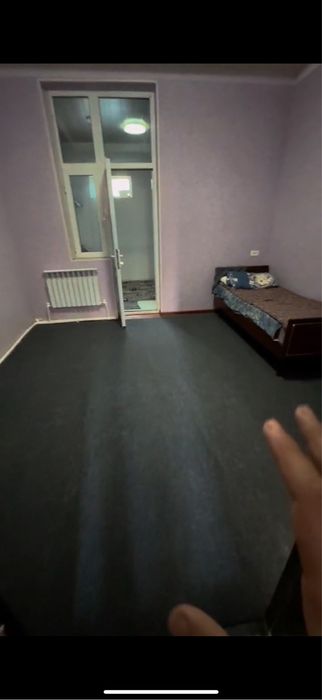 Kvartira 2 xona Yangiyolda Batafsil telefonda videosi bor