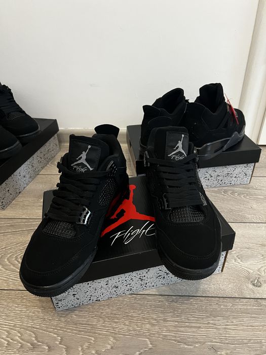 Jordan 4 Black Cat
