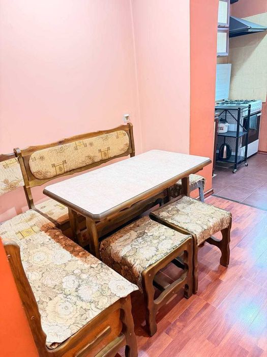 Чиланзар-5 Кирпич 1в2/5/5 балкон 2/6 Ориентир Дом Обуви