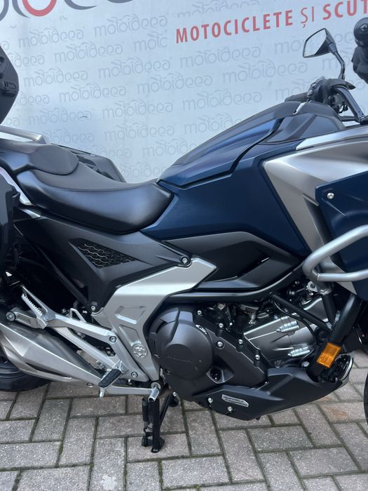 Motoideea vinde HONDA NC750X DCT ABS 2022 Rate Garanție