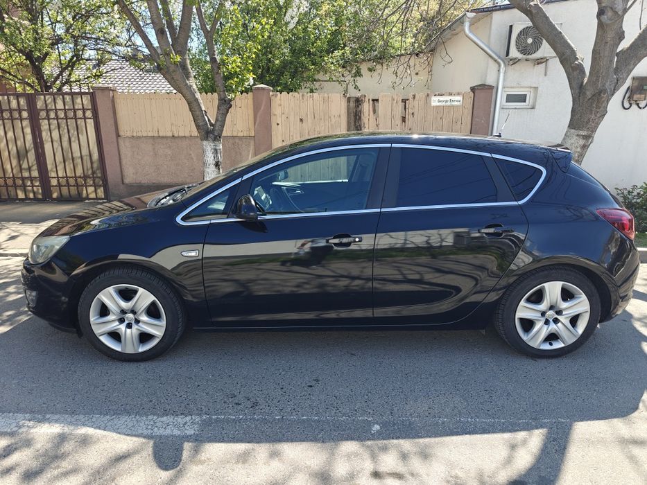 Opel Astra J 1.4 Turbo GPL
