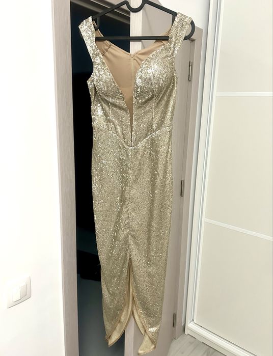 Rochie eleganta cu paiete aurii Bby