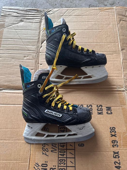 Продам коньки детские