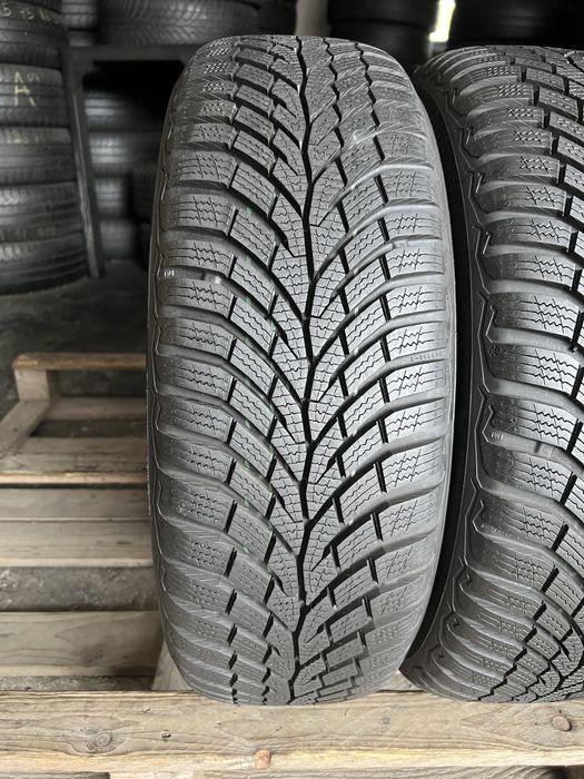 2 anvelope de iarna 205/60/16 Continental Profil NOU!